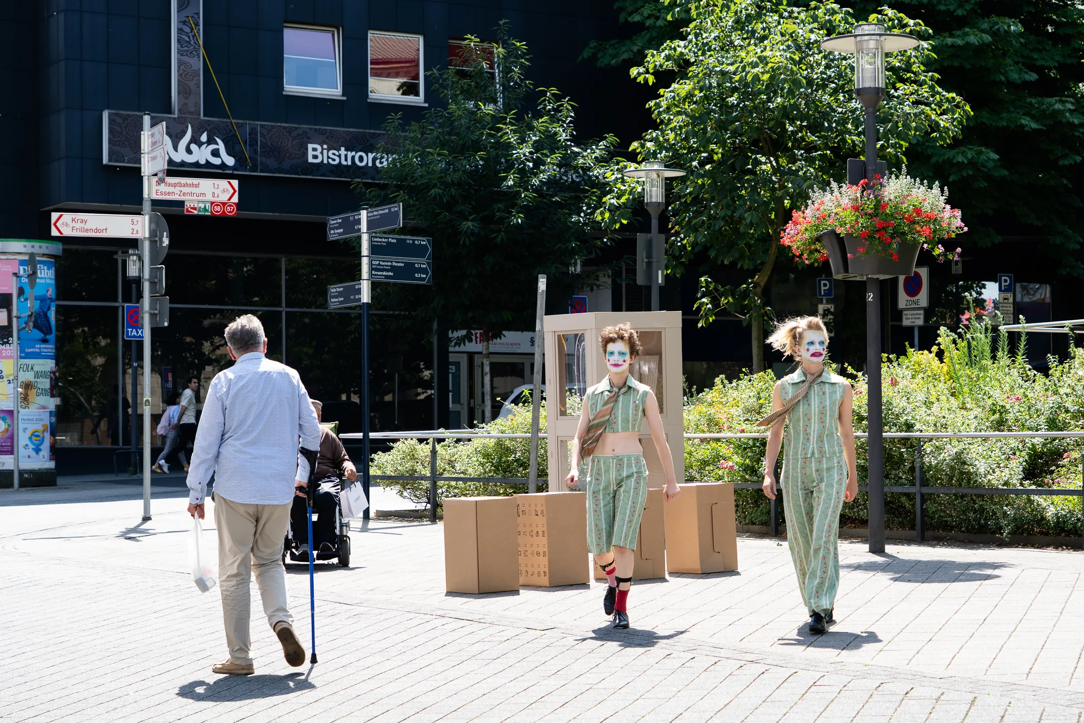 Schatz&Schatz GbR at Clowns & Kirschen Festival